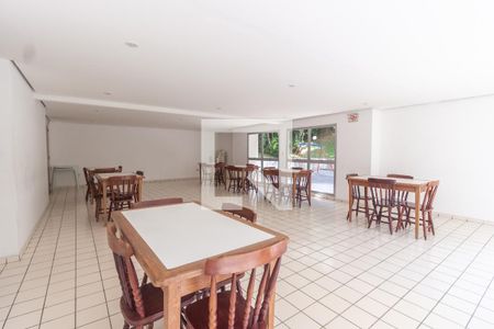 Apartamento à venda com 61m², 3 quartos e 1 vagaÁrea comum 