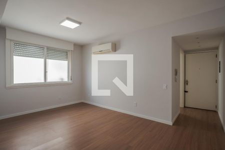 Apartamento à venda com 2 quartos, 74m² em Floresta, Porto Alegre