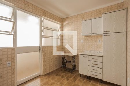 Cozinha de apartamento à venda com 2 quartos, 74m² em Floresta, Porto Alegre