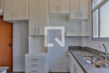 Cozinha de apartamento à venda com 4 quartos, 173m² em Pedro II, Belo Horizonte