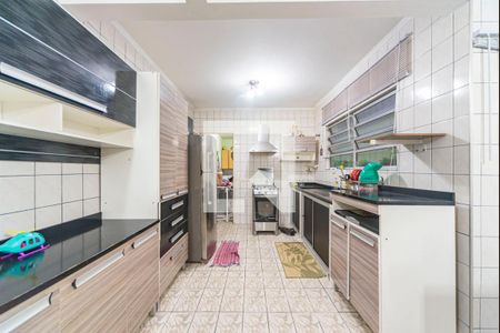 Casa para alugar com 125m², 3 quartos e 2 vagas Casa para alugar com 125m², 3 quartos e 2 vagasCozinha