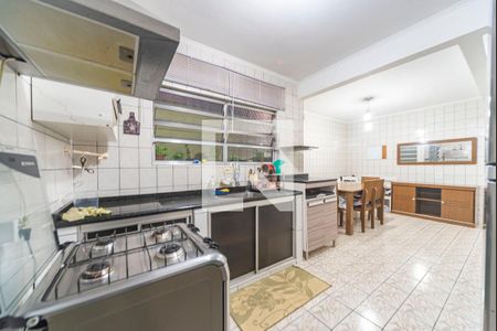 Casa para alugar com 125m², 3 quartos e 2 vagas Casa para alugar com 125m², 3 quartos e 2 vagasCozinha