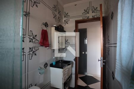 Banheiro 1 de casa para alugar com 3 quartos, 203m² em Vila Urupes, Suzano
