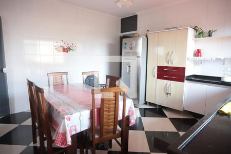 Cozinha de casa para alugar com 3 quartos, 203m² em Vila Urupes, Suzano