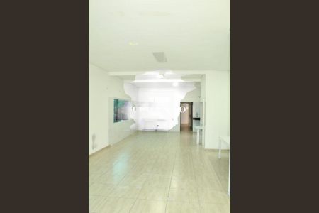 Casa à venda com 400m², 2 quartos e 6 vagas