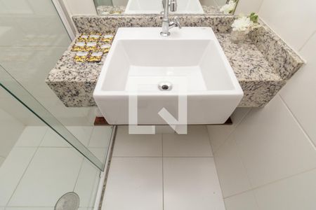 Studio para alugar com 30m², 1 quarto e 1 vaga Studio para alugar com 30m², 1 quarto e 1 vagaBanheiro