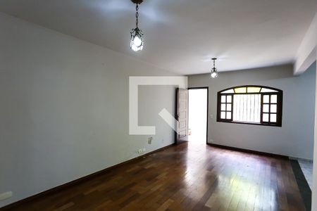 Sala  de casa para alugar com 3 quartos, 200m² em Vila Progredior, São Paulo