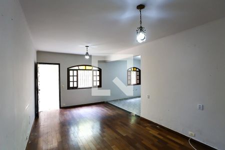 Sala  de casa para alugar com 3 quartos, 200m² em Vila Progredior, São Paulo