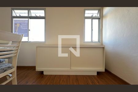 Apartamento para alugar com 36m², 2 quartos e 1 vaga Apartamento para alugar com 36m², 2 quartos e 1 vagaSala