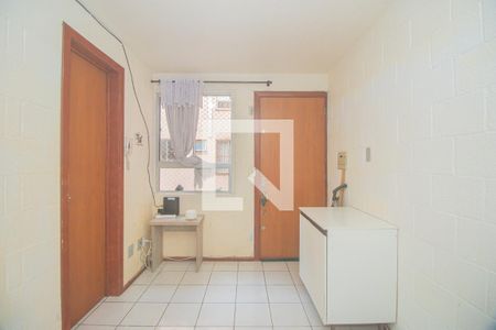 Sala de apartamento à venda com 2 quartos, 37m² em Rubem Berta, Porto Alegre