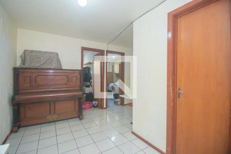 Sala de apartamento à venda com 2 quartos, 37m² em Rubem Berta, Porto Alegre