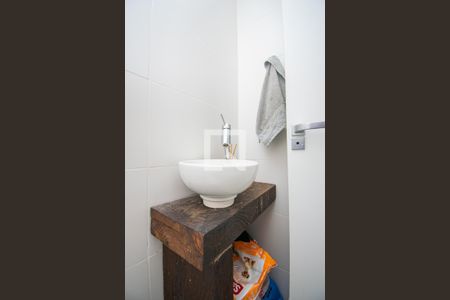 Apartamento à venda com 74m², 2 quartos e 1 vagaÁrea de Serviço