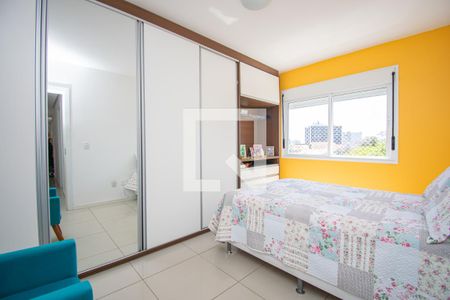 Quarto 2 de apartamento à venda com 2 quartos, 74m² em Santana, Porto Alegre