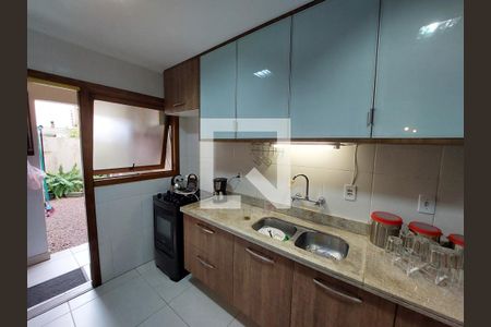 Casa à venda com 178m², 3 quartos e 2 vagasCozinha