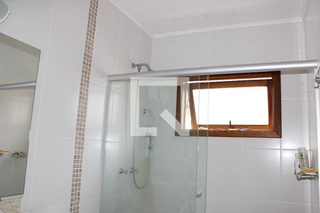 Casa à venda com 178m², 3 quartos e 2 vagasBanheiro do Quarto 1 