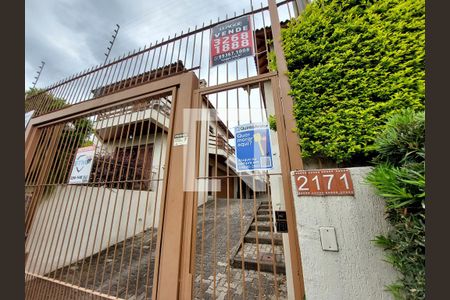 Casa à venda com 178m², 3 quartos e 2 vagasFachada 