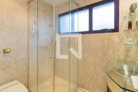 Apartamento à venda com 478m², 3 quartos e 3 vagas Apartamento à venda com 478m², 3 quartos e 3 vagasBanheiro da Suíte Master Senhor