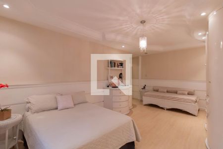 Apartamento à venda com 478m², 3 quartos e 3 vagas Apartamento à venda com 478m², 3 quartos e 3 vagasSuíte 2