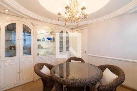 Apartamento à venda com 478m², 3 quartos e 3 vagas Apartamento à venda com 478m², 3 quartos e 3 vagasCopa
