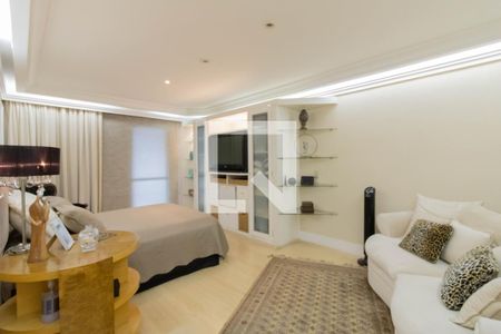 Apartamento à venda com 478m², 3 quartos e 3 vagas Apartamento à venda com 478m², 3 quartos e 3 vagasSuíte Master