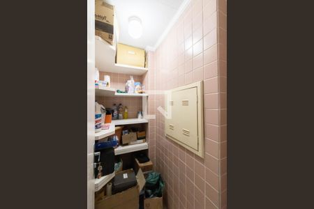 Apartamento à venda com 478m², 3 quartos e 3 vagas Apartamento à venda com 478m², 3 quartos e 3 vagasDepósito Individual