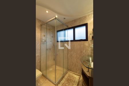 Apartamento à venda com 478m², 3 quartos e 3 vagas Apartamento à venda com 478m², 3 quartos e 3 vagasBanheiro da Suíte Master Senhor