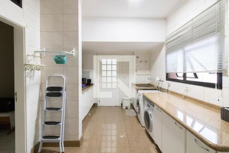 Apartamento à venda com 478m², 3 quartos e 3 vagas Apartamento à venda com 478m², 3 quartos e 3 vagasÁrea de Serviço