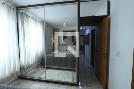 Apartamento para alugar com 97m², 3 quartos e 2 vagasQuarto 3