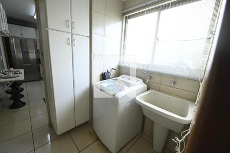 Apartamento para alugar com 97m², 3 quartos e 2 vagasÁrea de Serviço