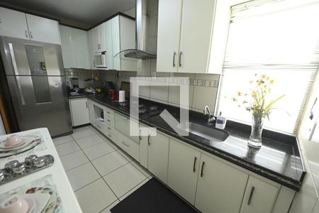 Apartamento para alugar com 97m², 3 quartos e 2 vagasCozinha