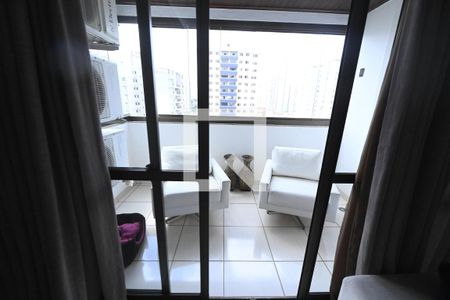 Apartamento para alugar com 97m², 3 quartos e 2 vagasVaranda