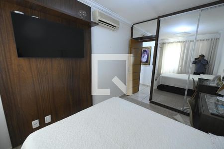 Apartamento para alugar com 97m², 3 quartos e 2 vagasQuarto 2