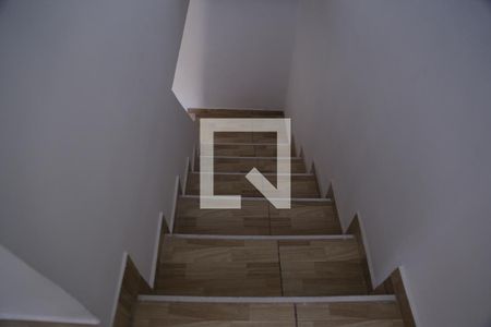 Escada de casa à venda com 1 quarto, 55m² em Jardim Mangalot, São Paulo