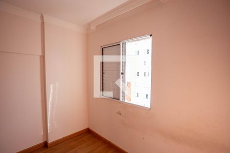 Quarto 2 de apartamento para alugar com 2 quartos, 44m² em Canhema, Diadema