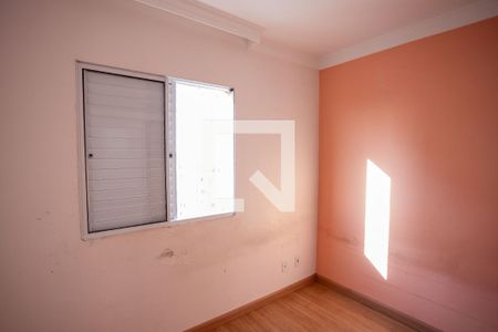 Quarto 2 de apartamento para alugar com 2 quartos, 44m² em Canhema, Diadema