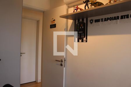 Apartamento à venda com 99m², 3 quartos e 2 vagasQuarto 3