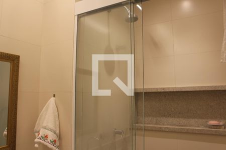 Apartamento à venda com 99m², 3 quartos e 2 vagasBanheiro Social