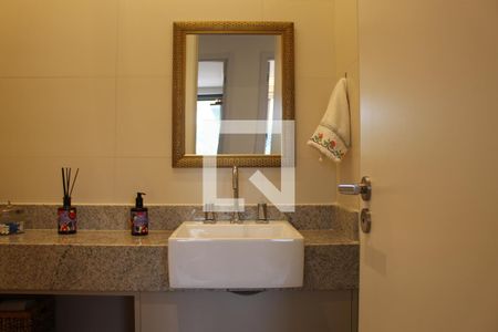 Apartamento à venda com 99m², 3 quartos e 2 vagasBanheiro Social