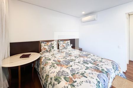 Apartamento para alugar com 75m², 1 quarto e 2 vagas Apartamento para alugar com 75m², 1 quarto e 2 vagasSuite