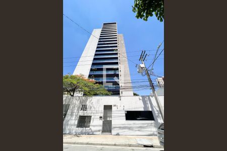 Apartamento para alugar com 75m², 1 quarto e 2 vagas Apartamento para alugar com 75m², 1 quarto e 2 vagasFachada