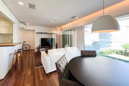 Apartamento para alugar com 75m², 1 quarto e 2 vagas Apartamento para alugar com 75m², 1 quarto e 2 vagasSala