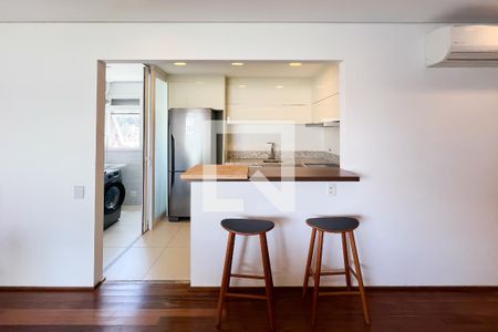 Apartamento para alugar com 75m², 1 quarto e 2 vagas Apartamento para alugar com 75m², 1 quarto e 2 vagasSala