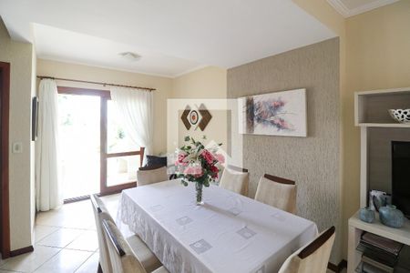 Sala de casa de condomínio à venda com 3 quartos, 276m² em Cristal, Porto Alegre