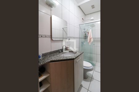 Casa de condomínio à venda com 276m², 3 quartos e 3 vagasBanheiro 2