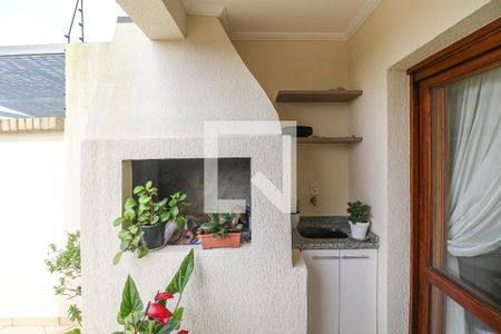 Sala de casa de condomínio à venda com 3 quartos, 276m² em Cristal, Porto Alegre