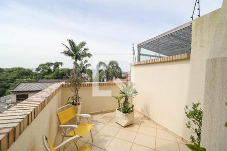 Sala de casa de condomínio à venda com 3 quartos, 276m² em Cristal, Porto Alegre