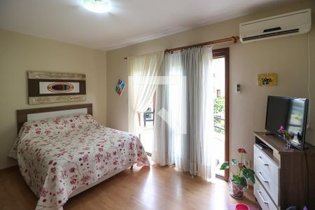 Casa de condomínio à venda com 276m², 3 quartos e 3 vagasSuíte