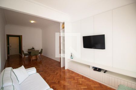 Sala/Sala de jantar de apartamento para alugar com 2 quartos, 80m² em Copacabana, Rio de Janeiro