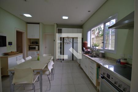 Casa para alugar com 370m², 3 quartos e 3 vagasCozinha