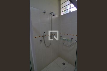 Casa para alugar com 370m², 3 quartos e 3 vagasBanheiro da Suíte 1